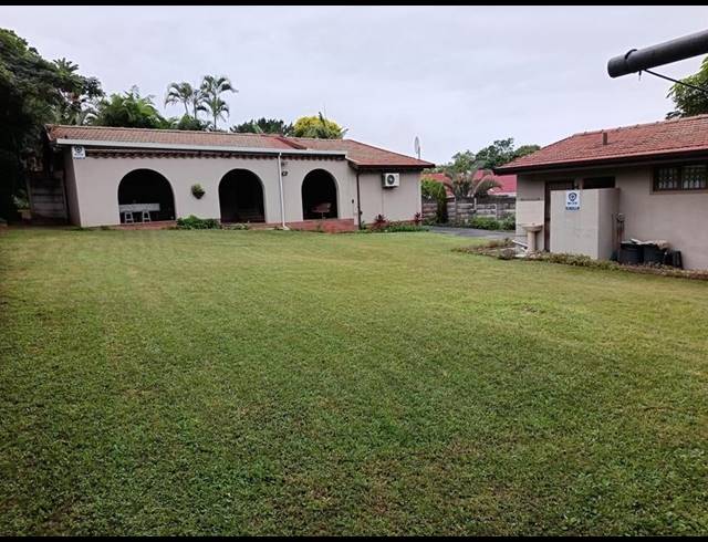 3 BEDROOM HOUSE FOR SALE IN YELLOWWOOD PARK